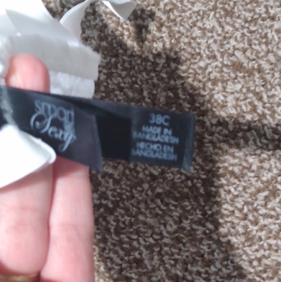 Sexy Lace Bra - Picture 2 of 3